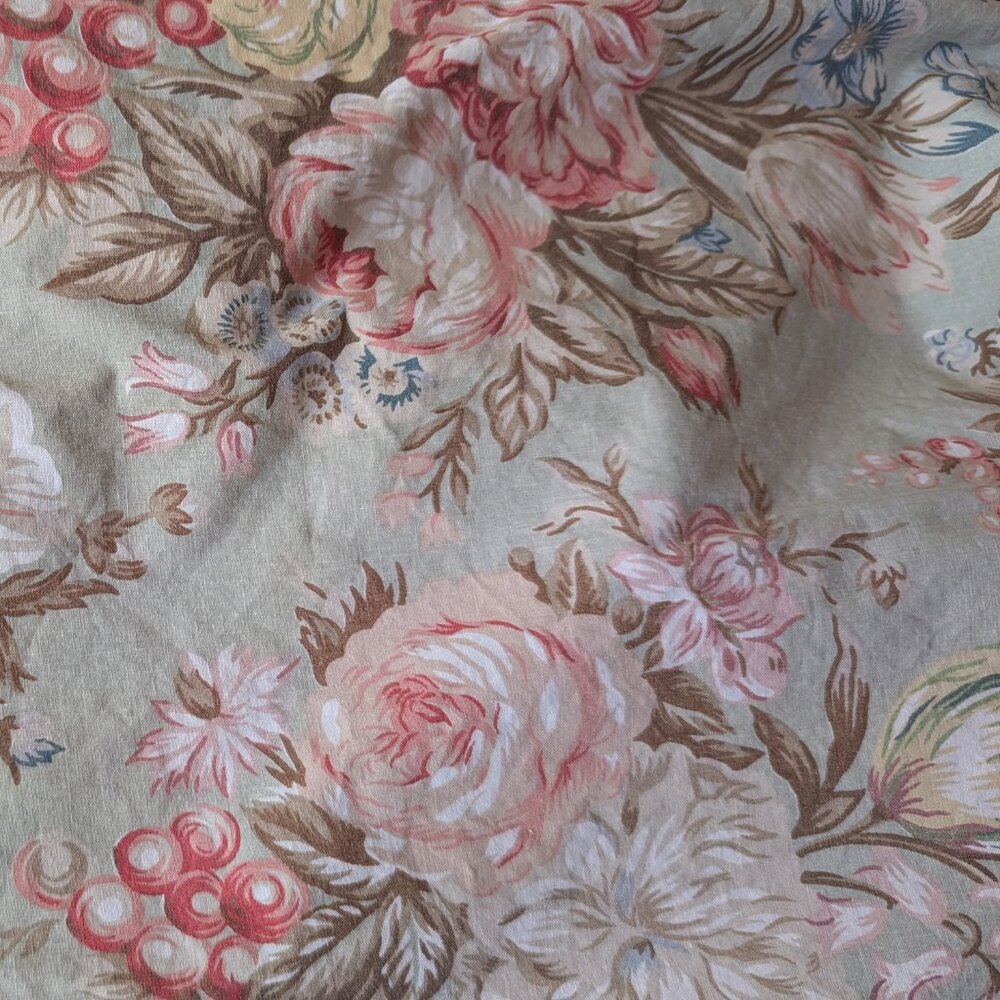 Ralph Lauren king fitted bottom sheet. Charlotte sage green floral.